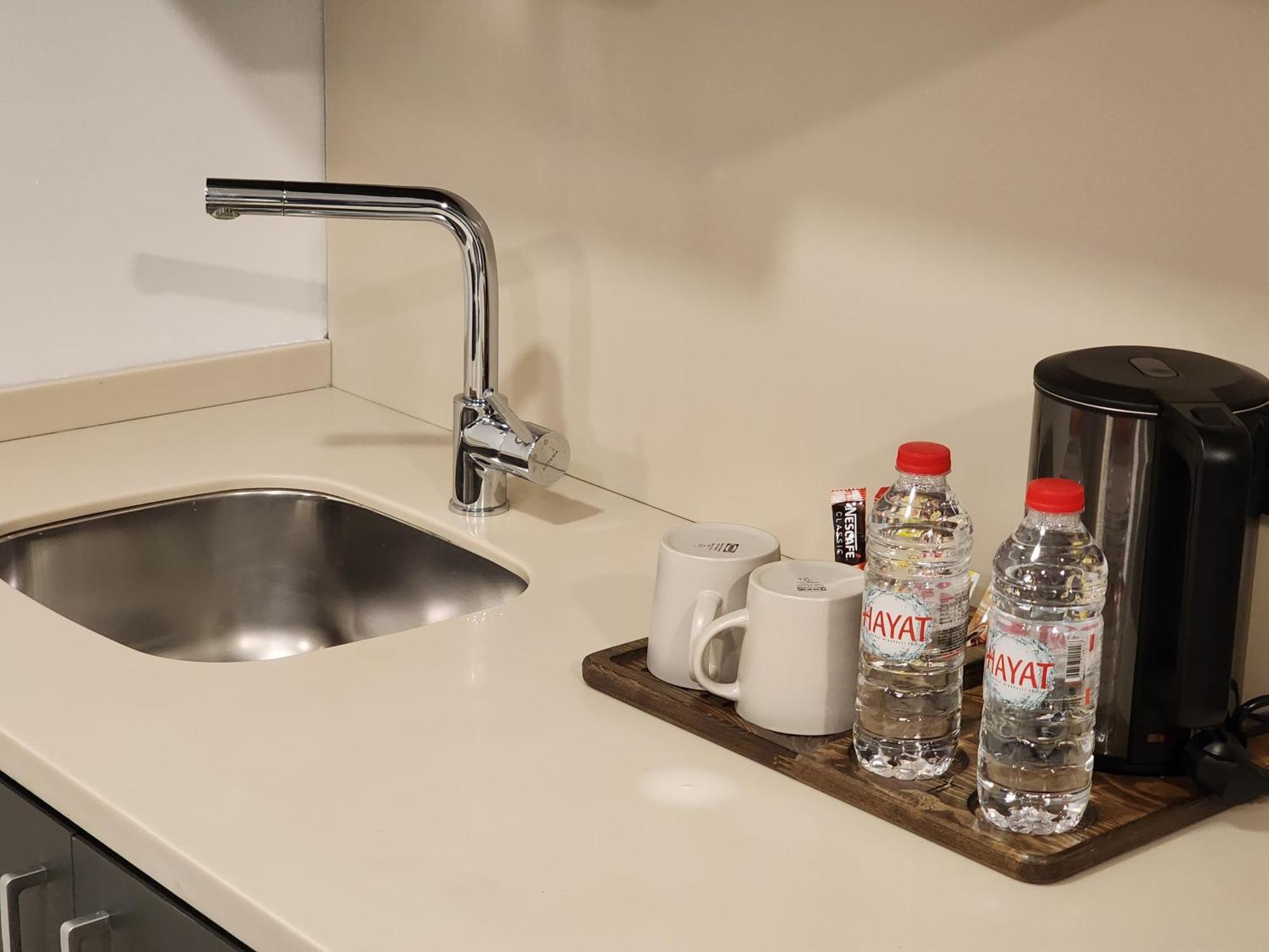 Taksim Landhouse Hotel Central Studio Apartments 1 Min To Taksim, Istanbul